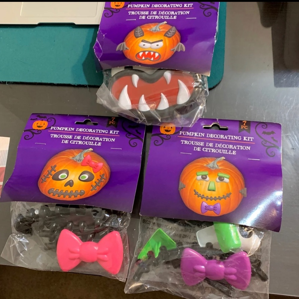 Lot of 3~Fun Pumpkin decoration kit to halloweens assorted size